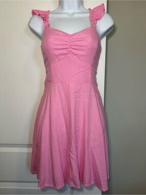 Francesca’s mi ami Pink Mini Dress with Ruffle Sleeves and Ruched Bust Size M